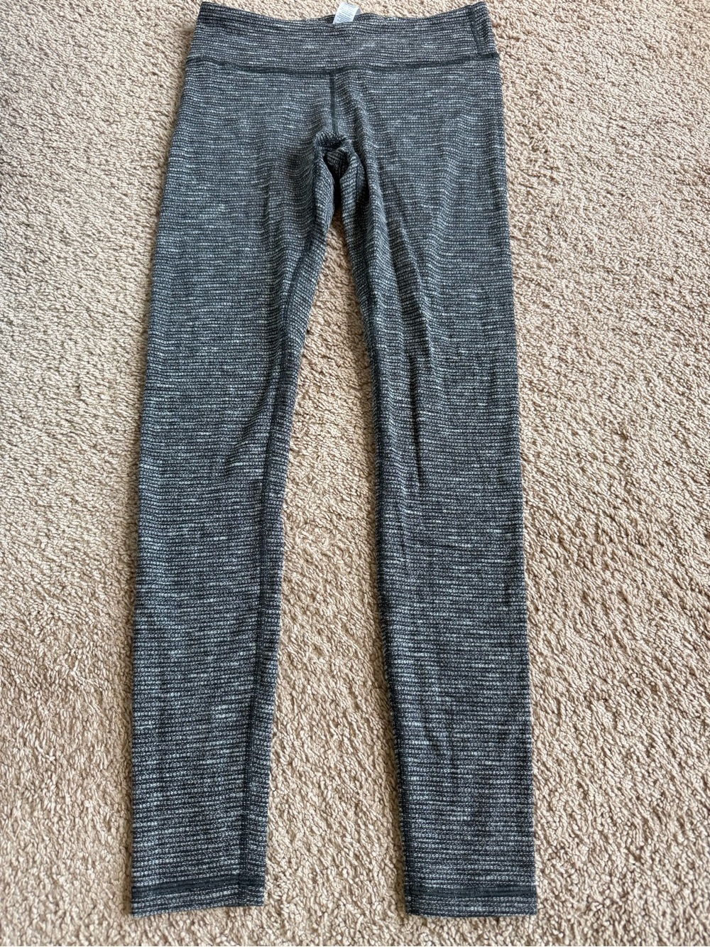 Ivivva by Lululemon Girls Black Gray Pattern Leggings Size 14